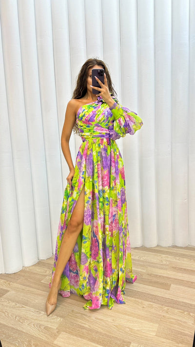 Kaia – Elegant Draperet Kjole