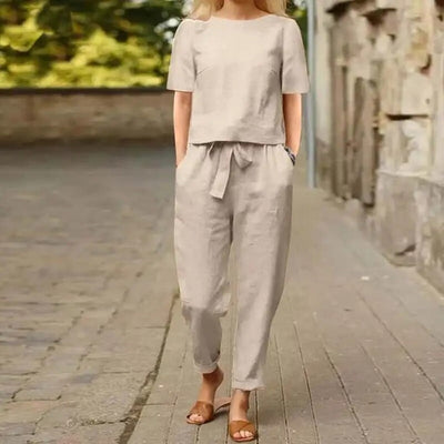 Tavia - Elegant linnedsæt i 2 dele af bomuld