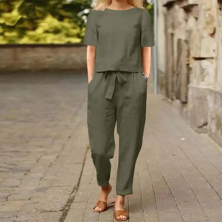Tavia - Elegant linnedsæt i 2 dele af bomuld