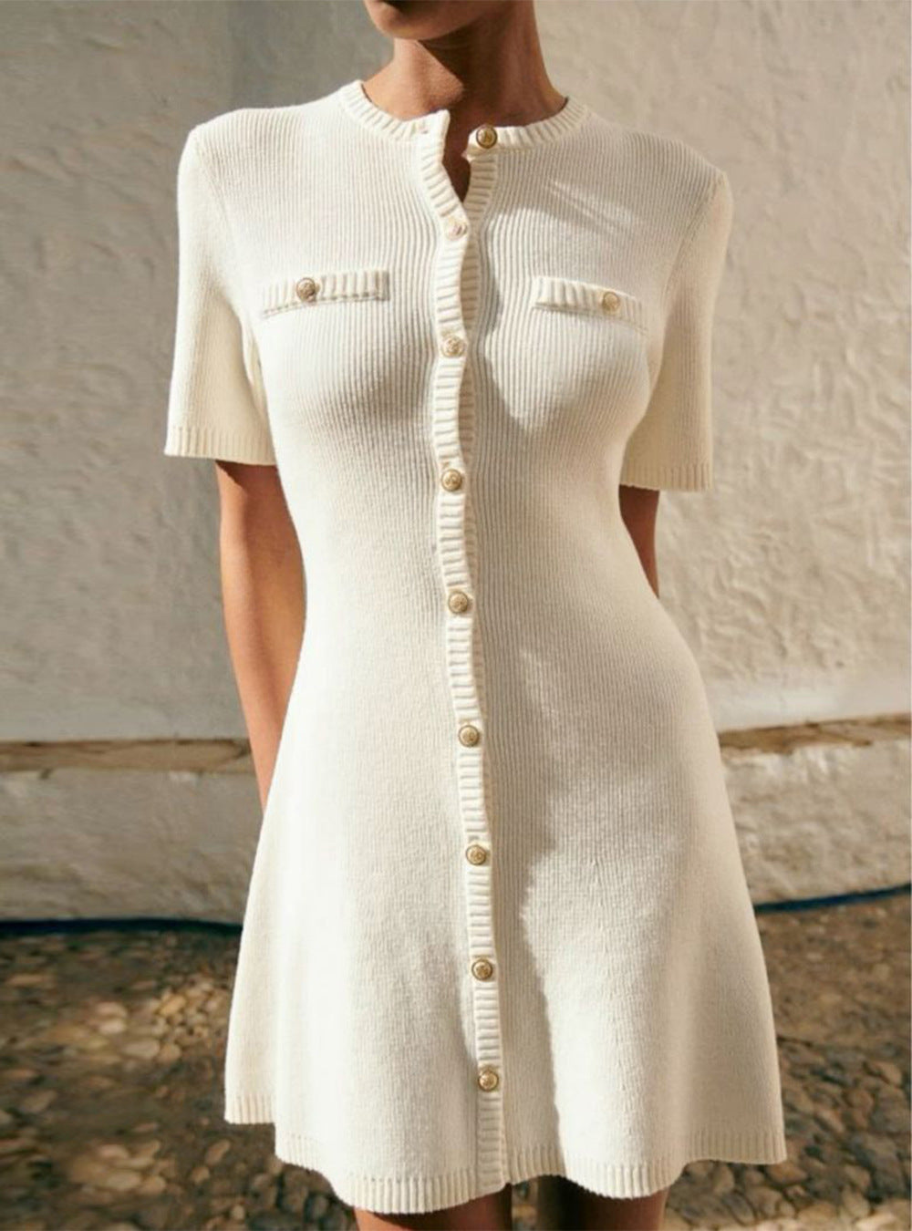Holly | Strikket Mini Kjole" can be rewritten as "Holly | Knit Mini Dress.