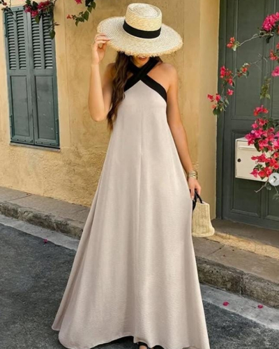 SIENNA | Elegant Kjole med Åben Ryg og Krydsdetaljer