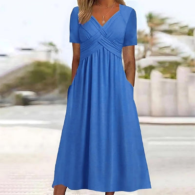 SOFIA | Midi Kjole med Formende Design til Elegante Anledninger