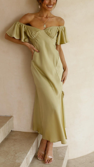 Nalani | Off-Shoulder Maxi Dress with Butterfly Sleeves