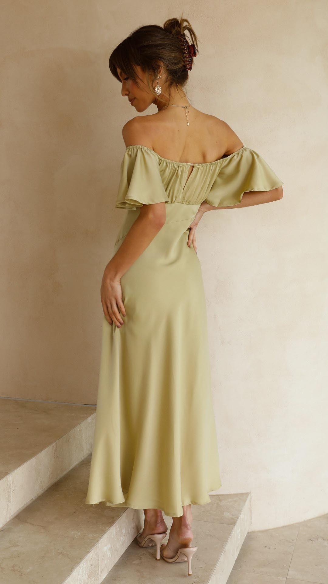 Nalani | Off-Shoulder Maxi Dress with Butterfly Sleeves