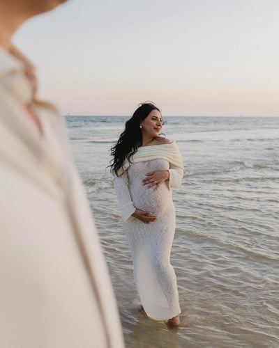 Nayara | Elegant Off-Shoulder Maternity Maxi Dress