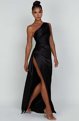 Vivian – Elegant Flydende Kjole