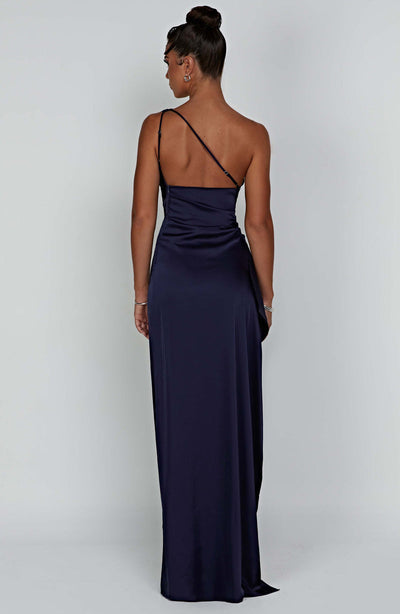 Vivian – Elegant Flydende Kjole