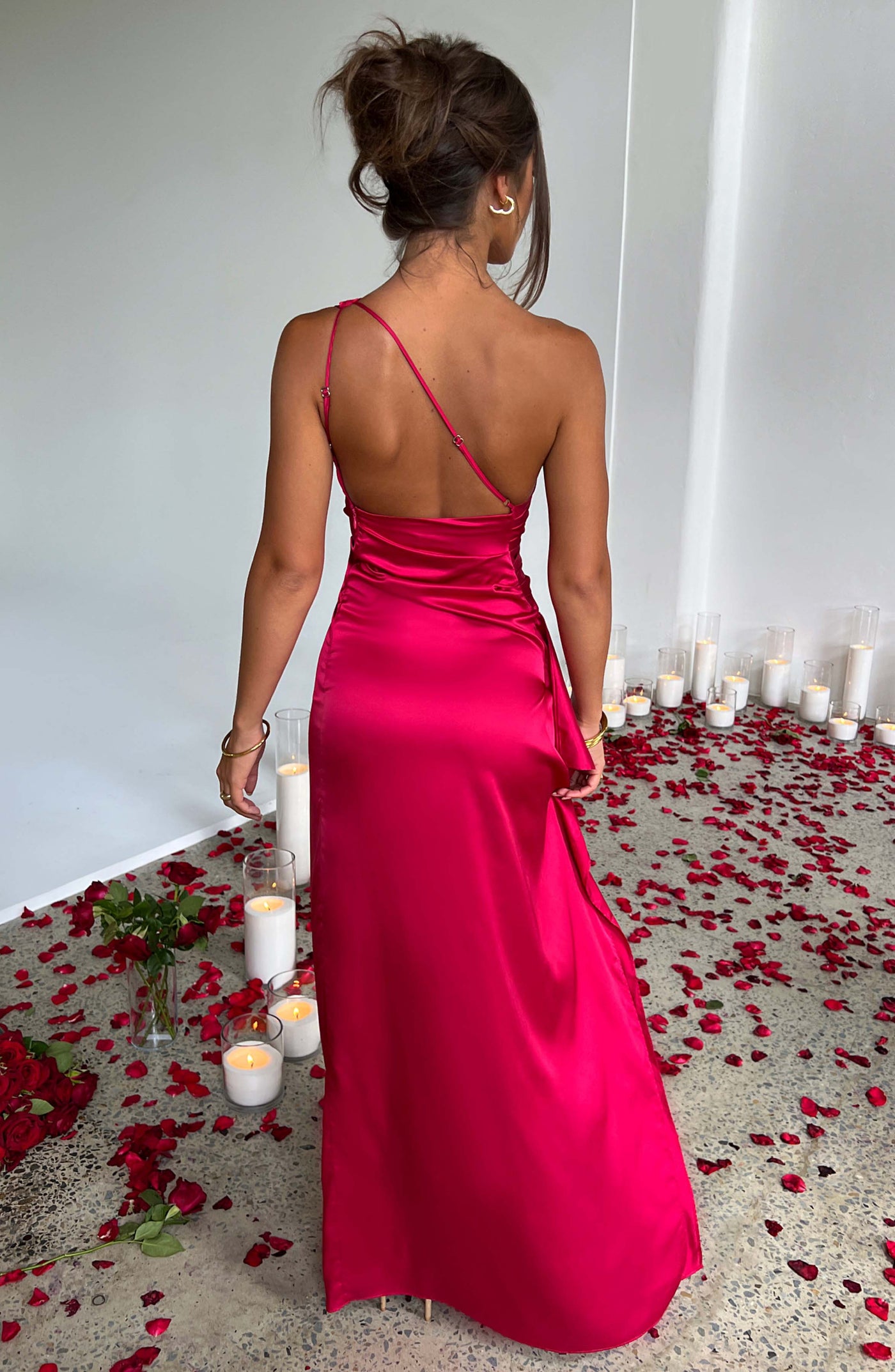 Vivian – Elegant Flydende Kjole