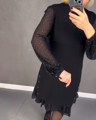 ELIANA | Elegant Kjole med Gennemsigtige Ærmer og Smigrende Silhuet til Efterårets Anledninger