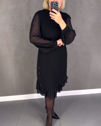 ELIANA | Elegant Kjole med Gennemsigtige Ærmer og Smigrende Silhuet til Efterårets Anledninger