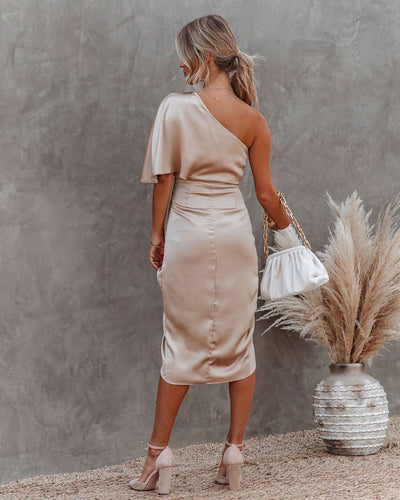 Nayeli – Stylish Midi Dress
